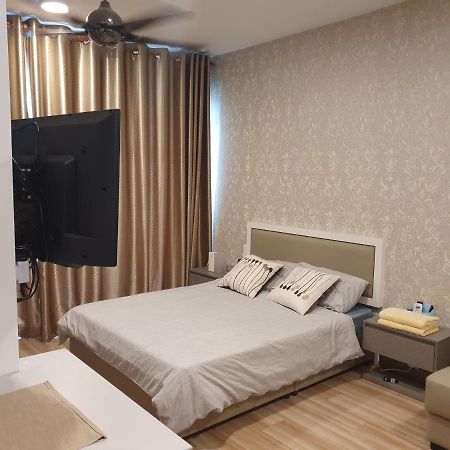 Mhb 30 Sulte Evo Soho Bandar Baru Bangi Free Netflix And Wifi Apartment Екстериор снимка