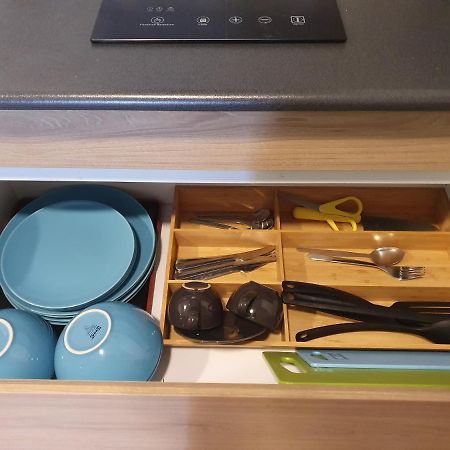 Mhb 30 Sulte Evo Soho Bandar Baru Bangi Free Netflix And Wifi Apartment Екстериор снимка