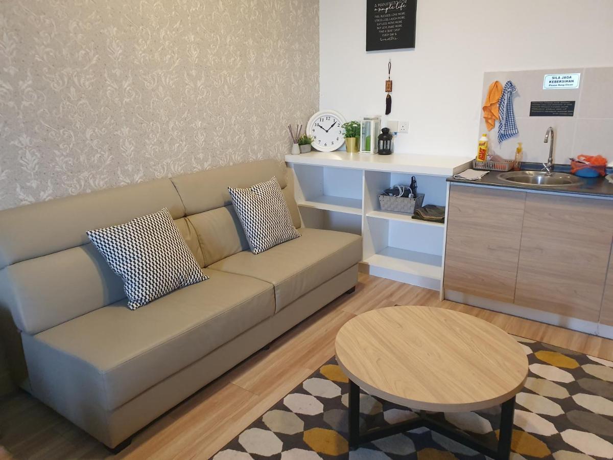 Mhb 30 Sulte Evo Soho Bandar Baru Bangi Free Netflix And Wifi Apartment Екстериор снимка